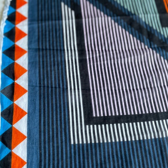 Fendi Cotton Geometric Scarf 41" x 40" - Picture 11 of 14